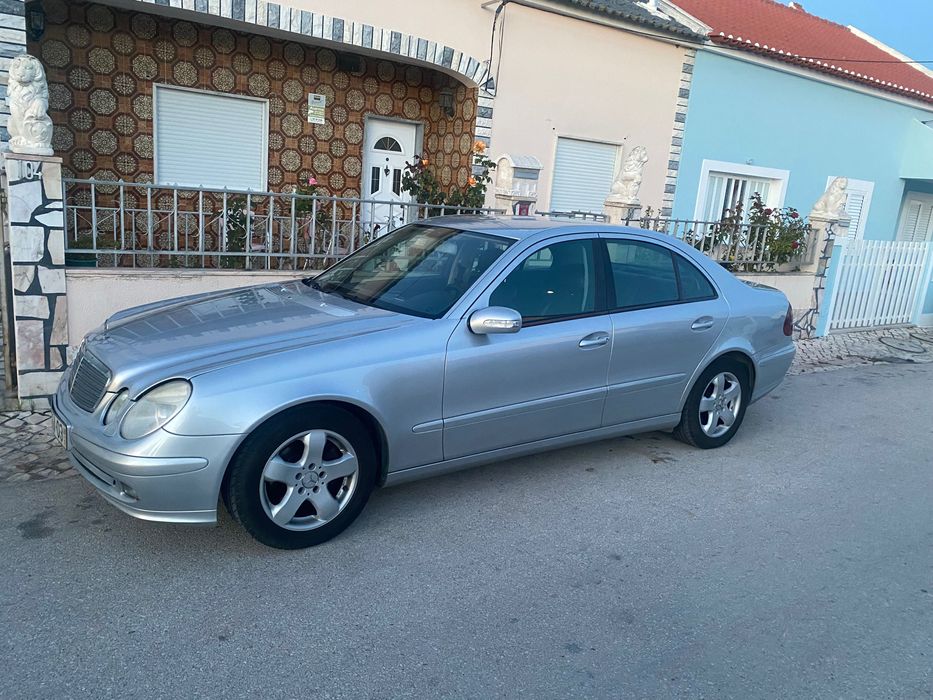 Mercedes e200 vendo ou troco