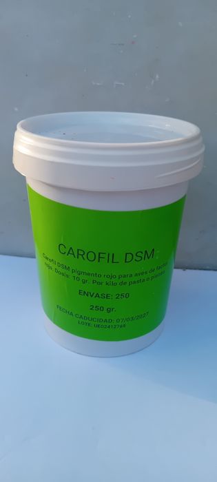 Corante vermelho DSM  para canários