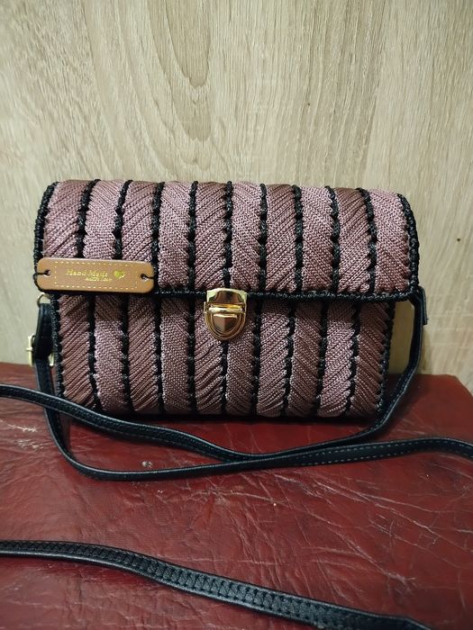 Сумка-клатч ручної роботи