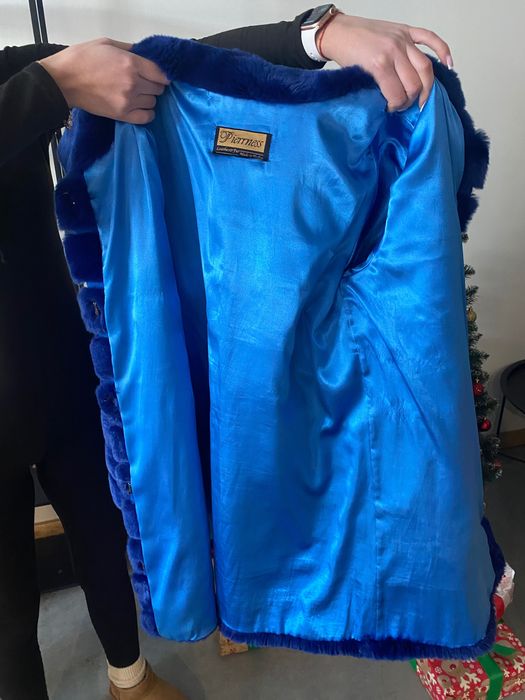 Роскошная шуба рекс шиншилла орилаг цвета электрик