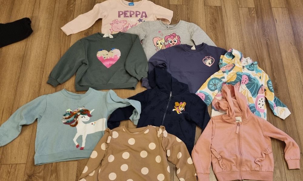 Bluzy dziewczęce rozmiar 104