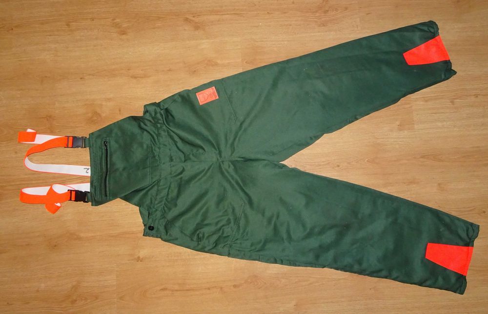 Spodnie antyprzecięciowe ogrodniczki