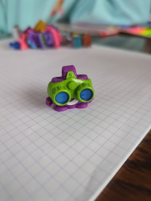 Super zings figurka