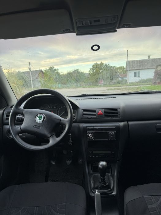 Продам шкоду актавія тур 2010р