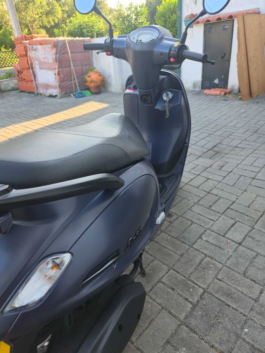 Vendo SCOOOTER Sym 50 4 Tempos