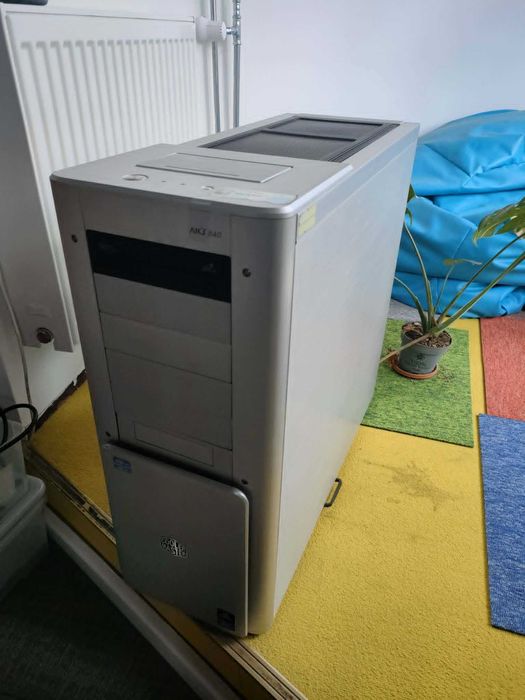 Dell precision t5500 2szt, składak 2szt (i& 2600k)