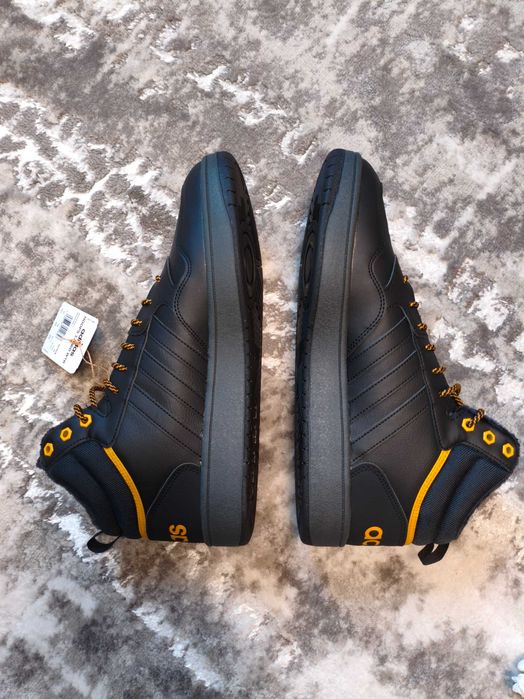 Чоловічі кросівки Adidas Hoops 3.0 Mid Lifestyle 47,5 розмір