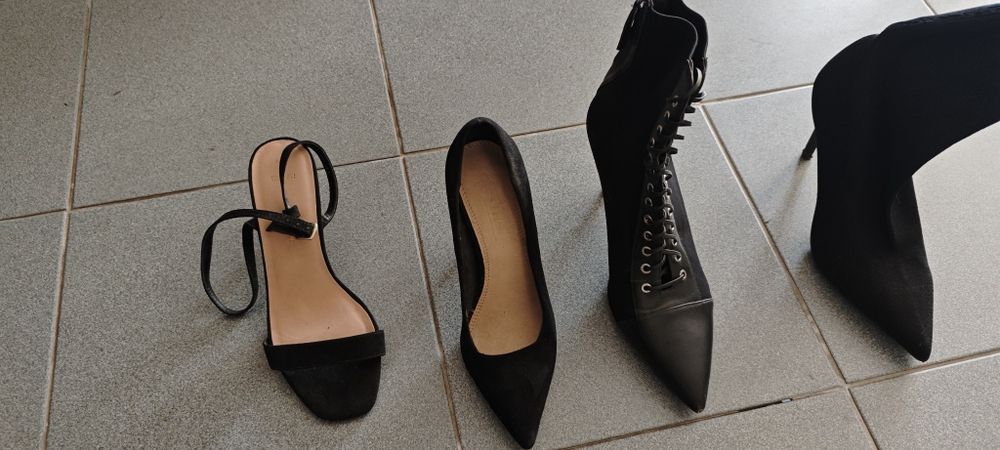 Sapatos Zara e outros
