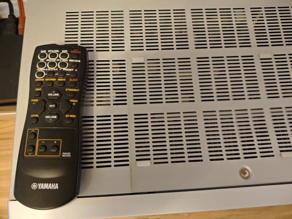 Ресивер Ямаха HTR 5930