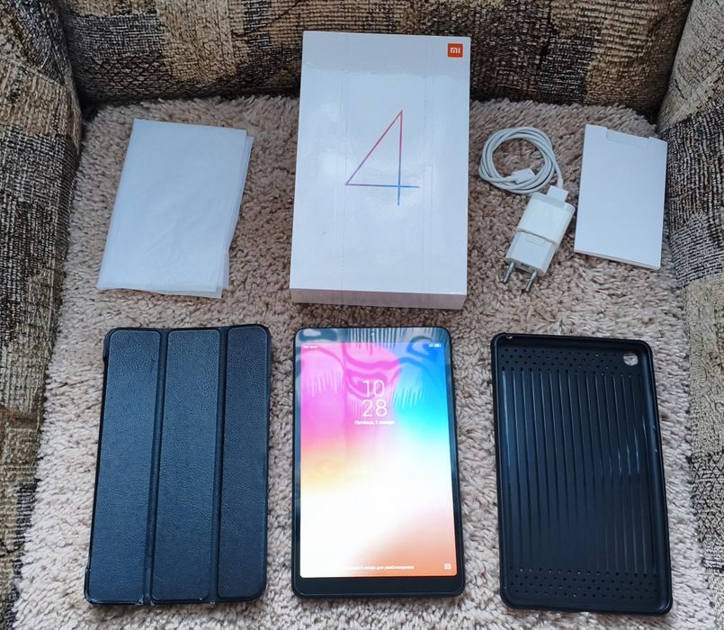 Продаю Планшет Mi Pad 4