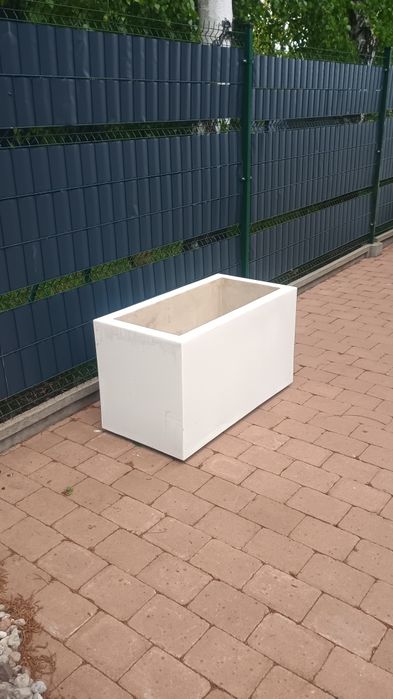 Donice że styropianu twardego na taras balkony