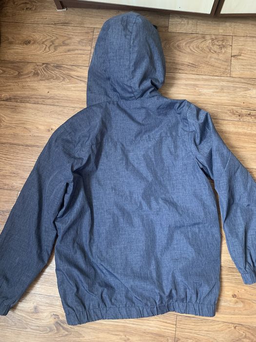 Ветровка 9-10лет