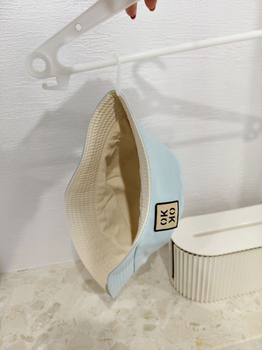 Kapelusz New bucket hat french blue błękitno-kremowy bez