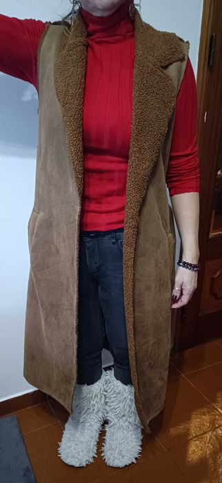 Colete comprido castanho mulher