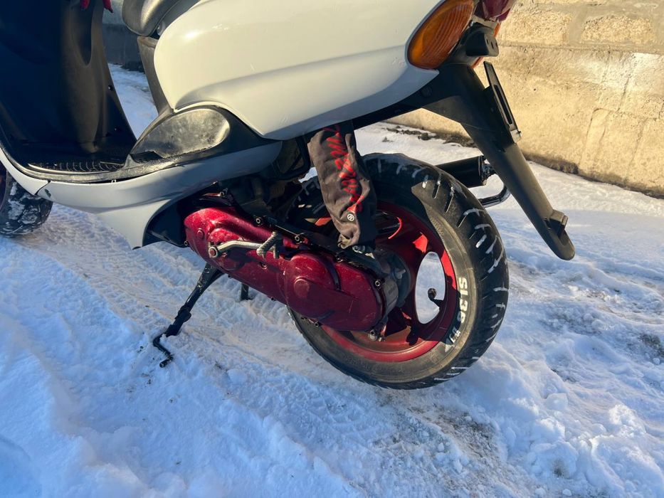 Продам yamaha neos стан .