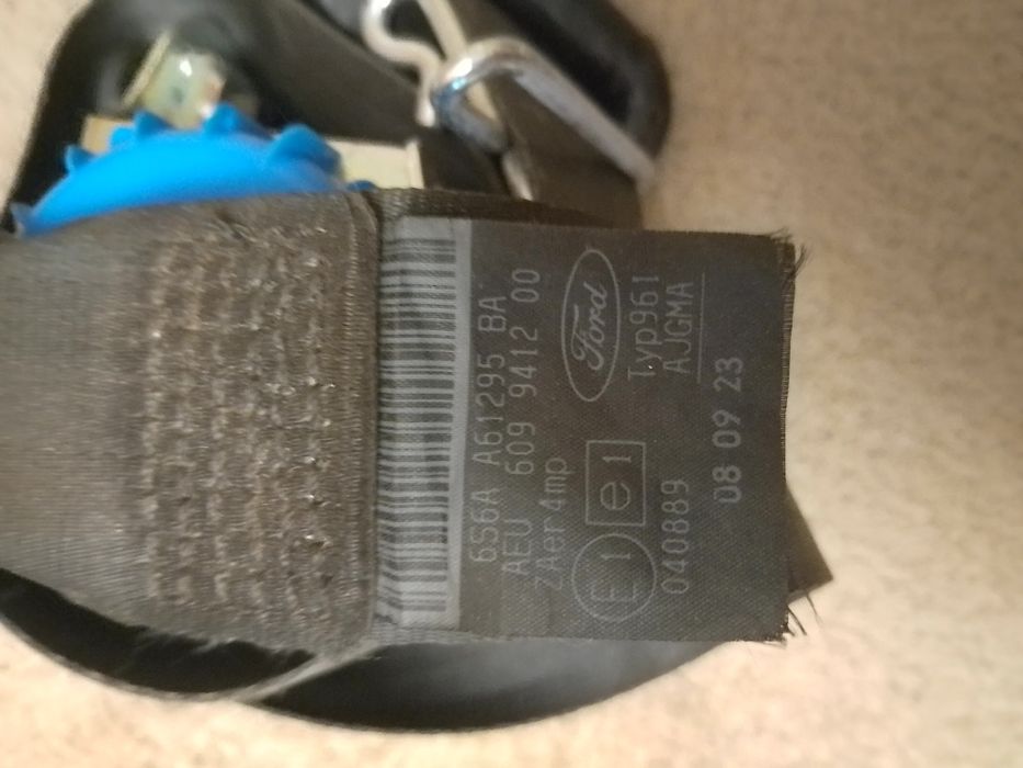 Продам ремені безпеки передні і задні Ford Fusion