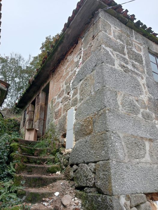 Casa rustica para restaurar