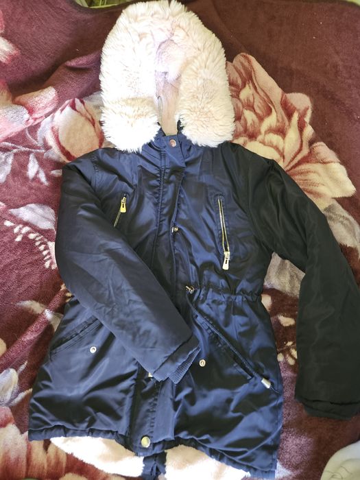 Sprzedam używaną kurtkę.