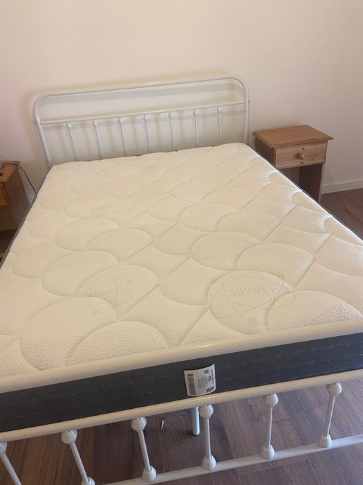 Cama ferro branca