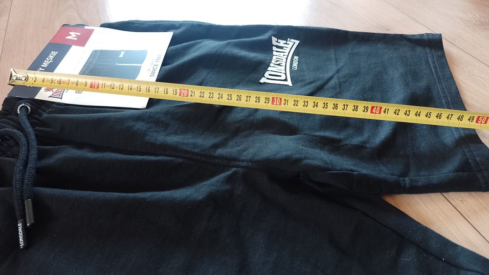 Nowe szorty męskie Lonsdale  rozm  M