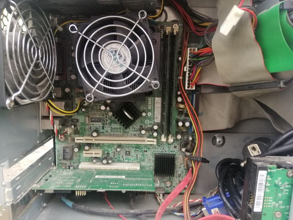 Доброе всем дня продам компьютерные все за 1000