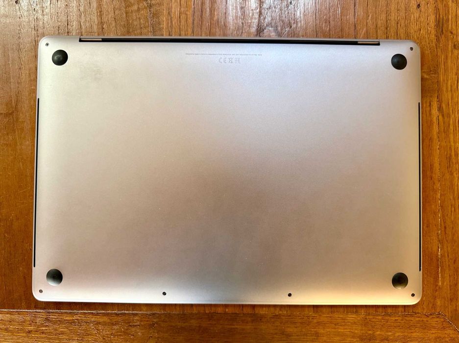MacBook Pro 16" 2019 ( 2TB SSD / 32GB / i9 ) TOPO