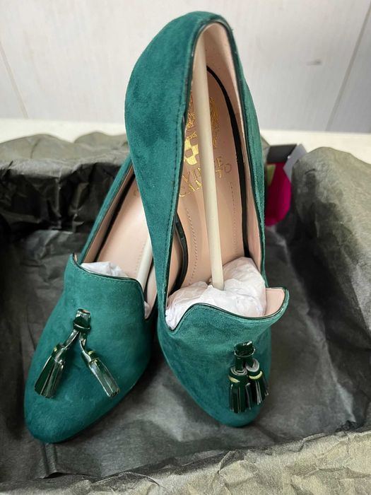 Sapatos Senhora NOVOS