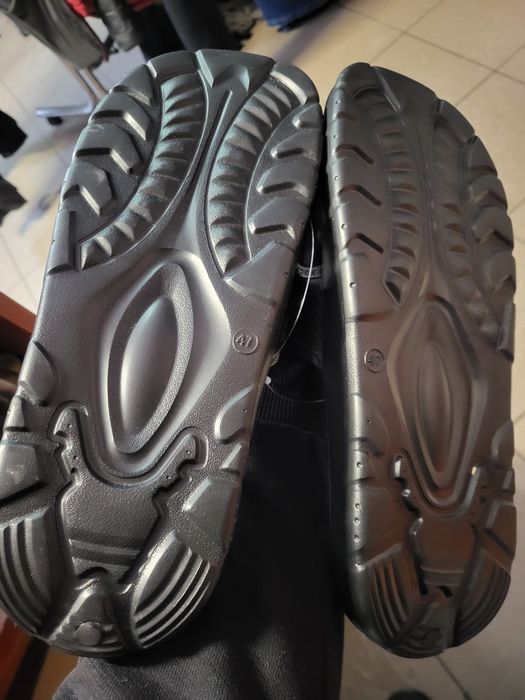 Klapki pantofle  męskie basenowe basen prysznic 47 nowe