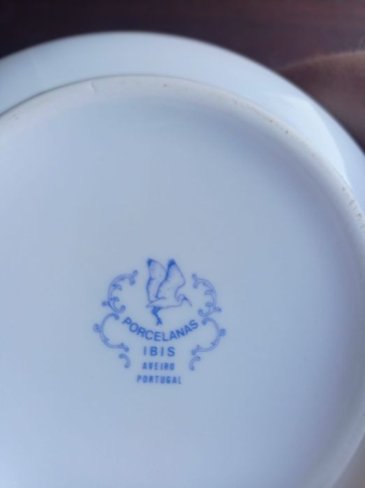 Jarra em porcelana