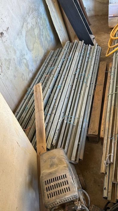 Postes de metal  para vinha ou vedações