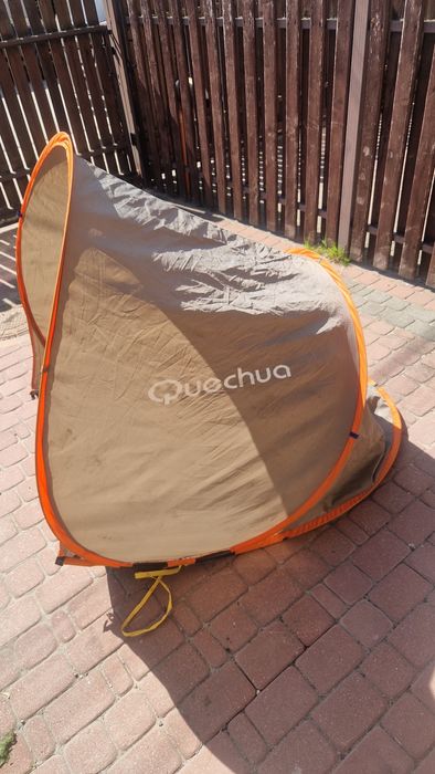 Namiot plażowy samorozkładający Quechua (Pop-up) - osłona przeciwsłoneczna