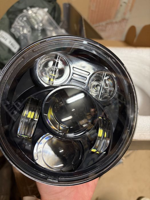 Lampa LED 7” Harley Davidson / Jeep Wrangler / Motocykl Custom