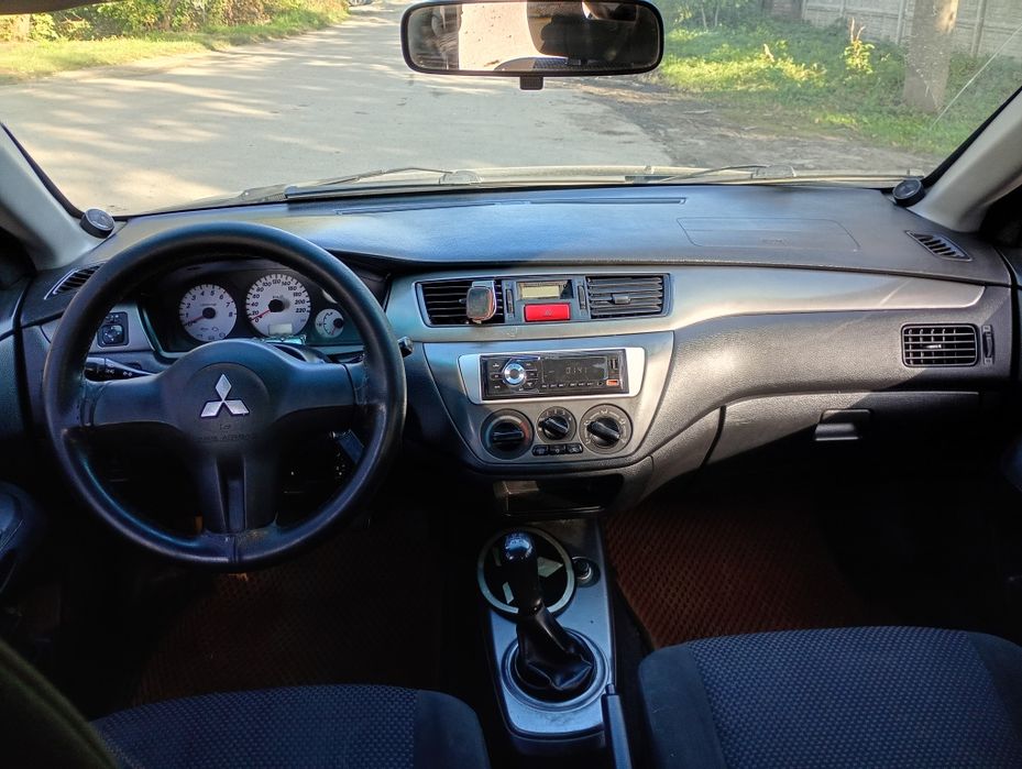 Продам  Mitsubishi lancer газ -бензин