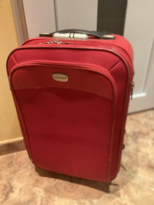 Mala de viagem em bom estado