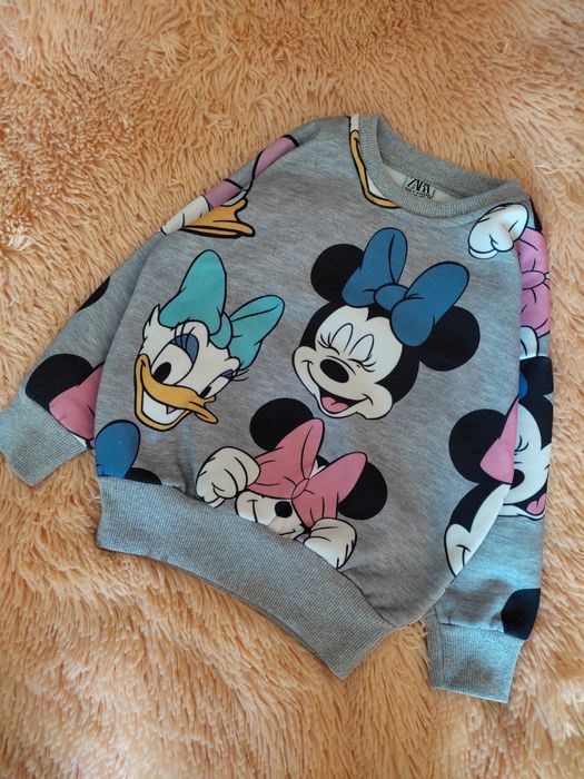 Світшот утеплений Zara Мінні Дейзі на 3-4 роки