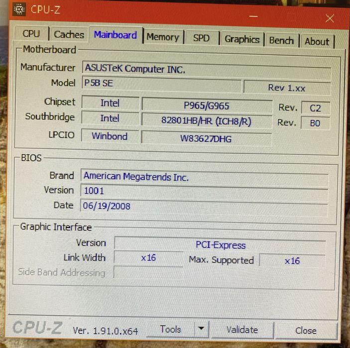 Компютер + клавіатура + мишка !!!