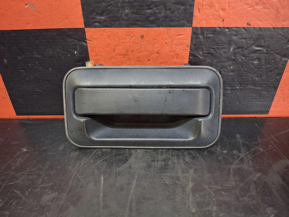 Puxador porta frente direita MITSUBISHI L 200 Pick Up (K0_T, K1_T, K2_
