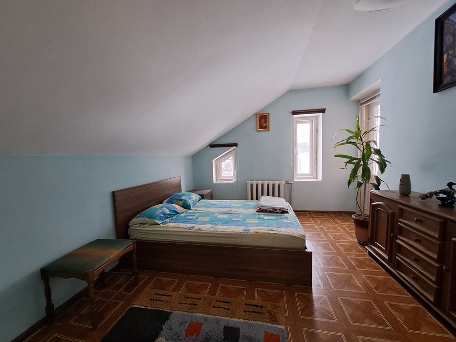 Продаж будинку у с.Підгороднє.