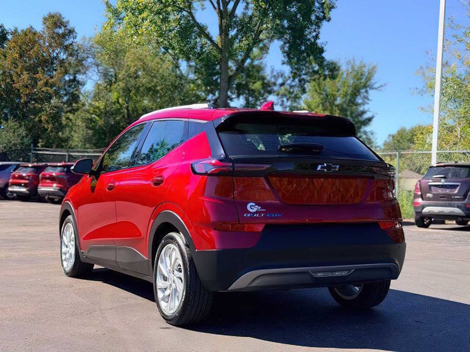 Chevrolet Bolt EUV      2023