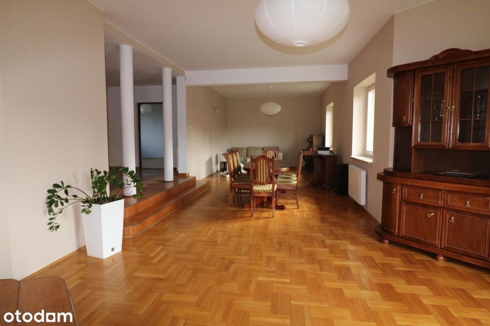 Dom Z Dużym Potencjałem Inwestycyjnym | Stoki | 290 M² | Działka 530M²