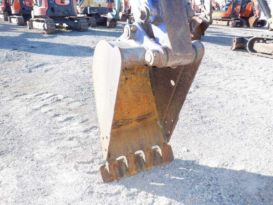 Экскаватор гусеничный KOMATSU PC30UU-3