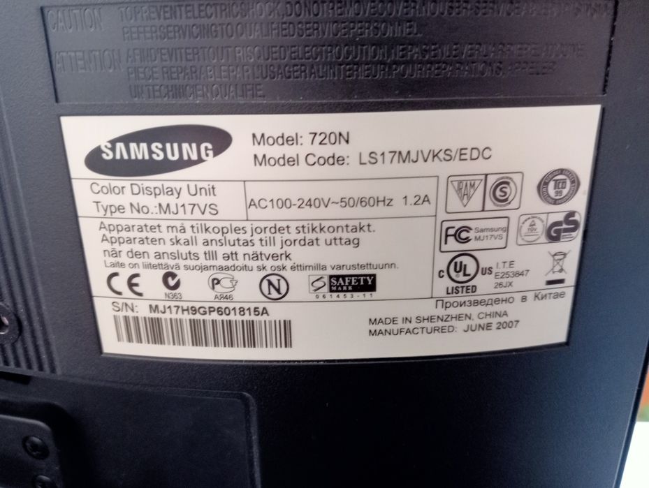 Монитор/Samsung SyncMaster 720N