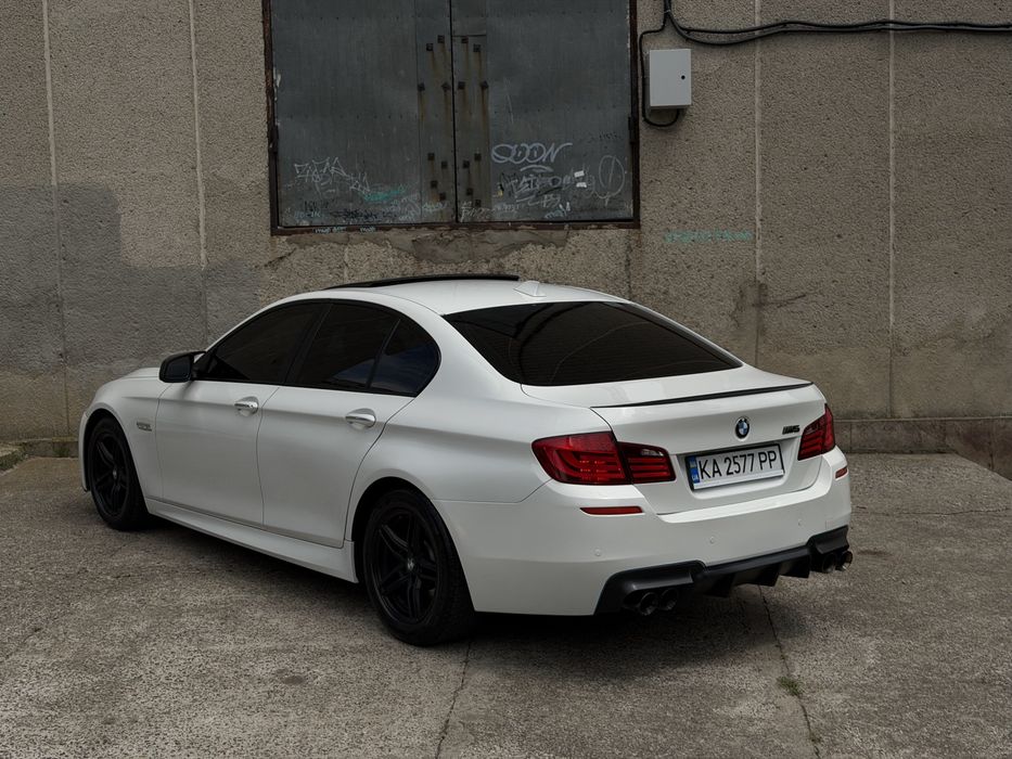 BMW 5-SERIES F10 2013Г.В