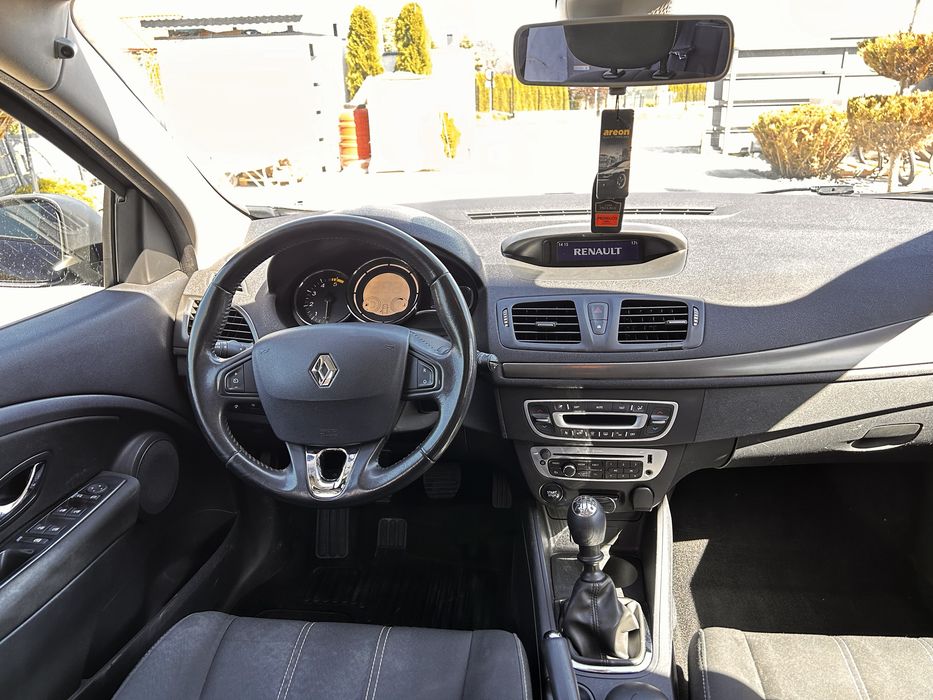 Renault Megan disel 1.5  rok 2015 Kombi rodzinne  ZAMIANA