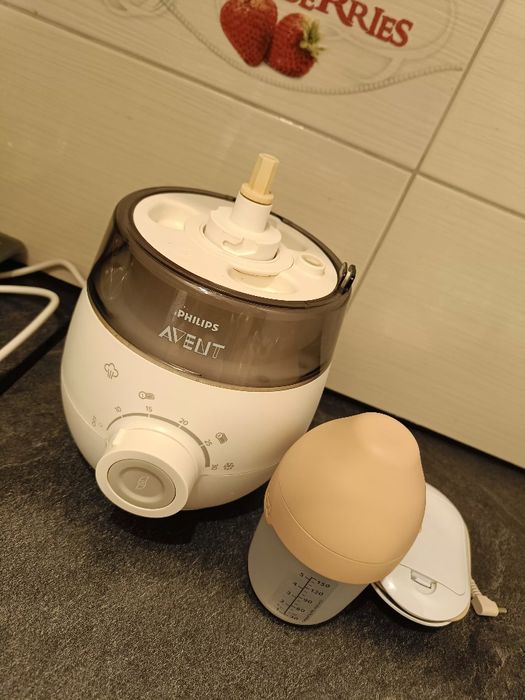 Robot kuchenny, laktator