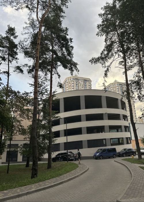 ПРОДАЖ Паркінг Крона Парк 1 -16000$