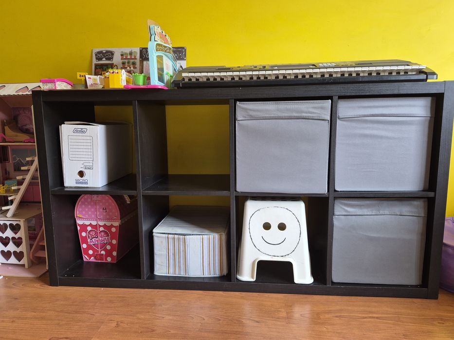Armário preto em cubos IKEA