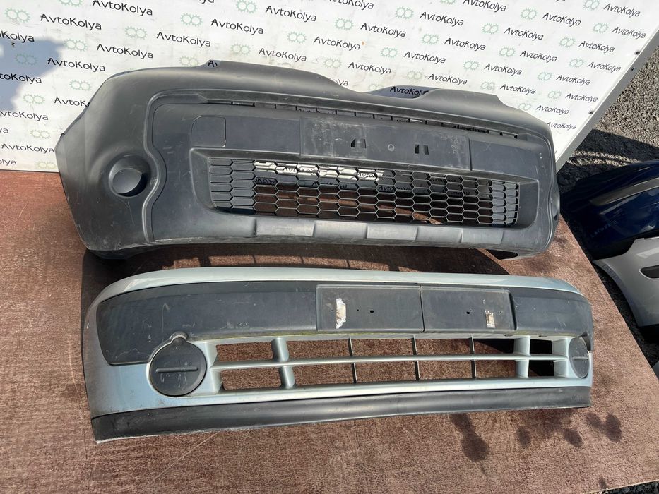 Бампер передній Renault Trafic Megane Scenic Clio Laguna Master Kangoo