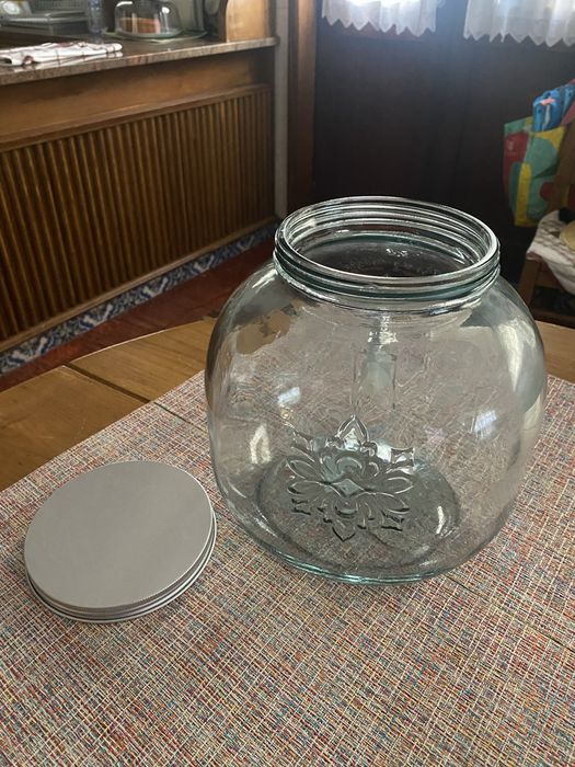 Barrica / boião  (beverage) com torneira para eventos