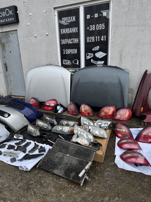 Ніссан Альмера N16 бампер фари крила стопи розбірка капот шрот